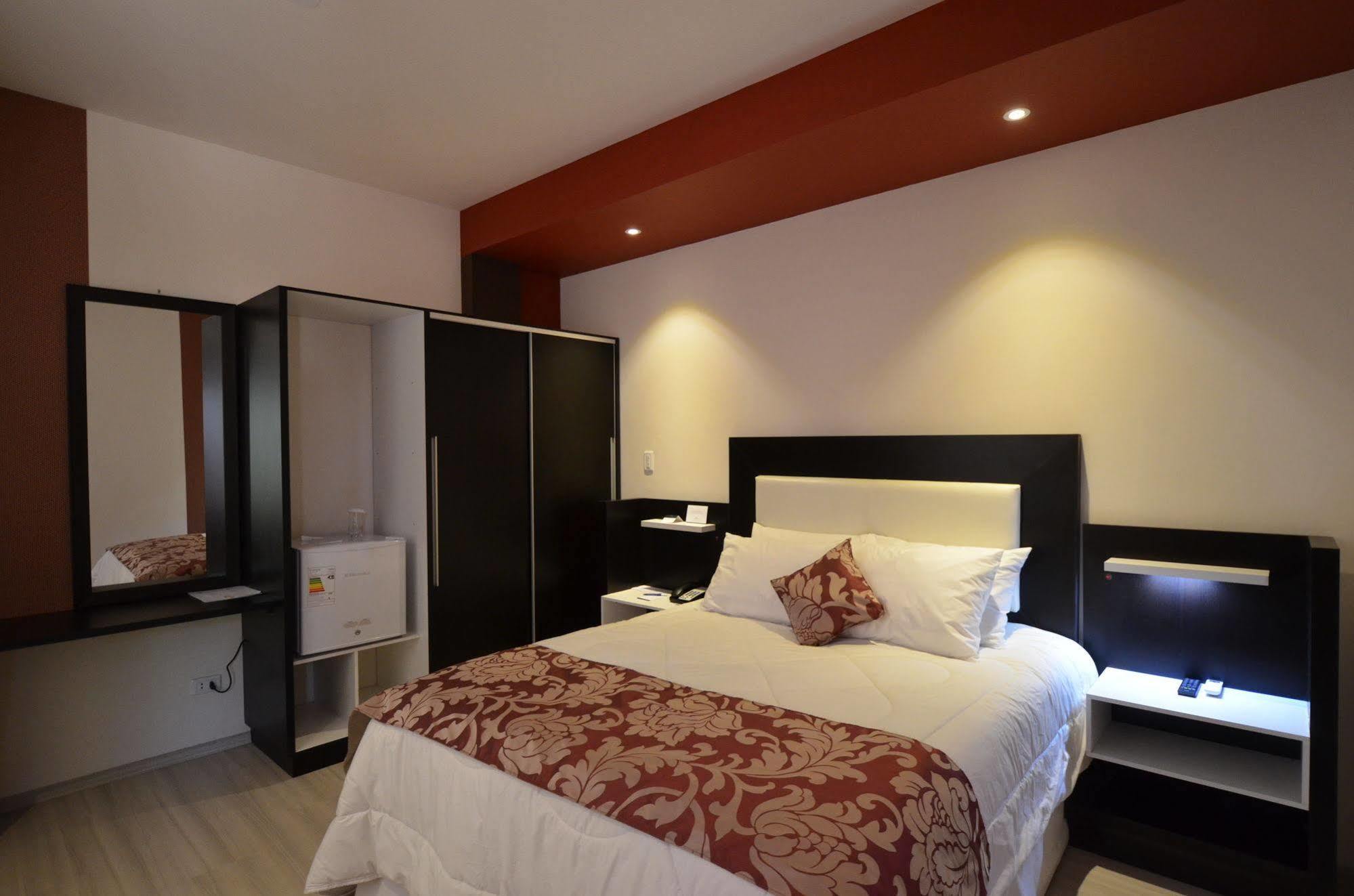 Hotel Camino Plaza Cochabamba Zewnętrze zdjęcie