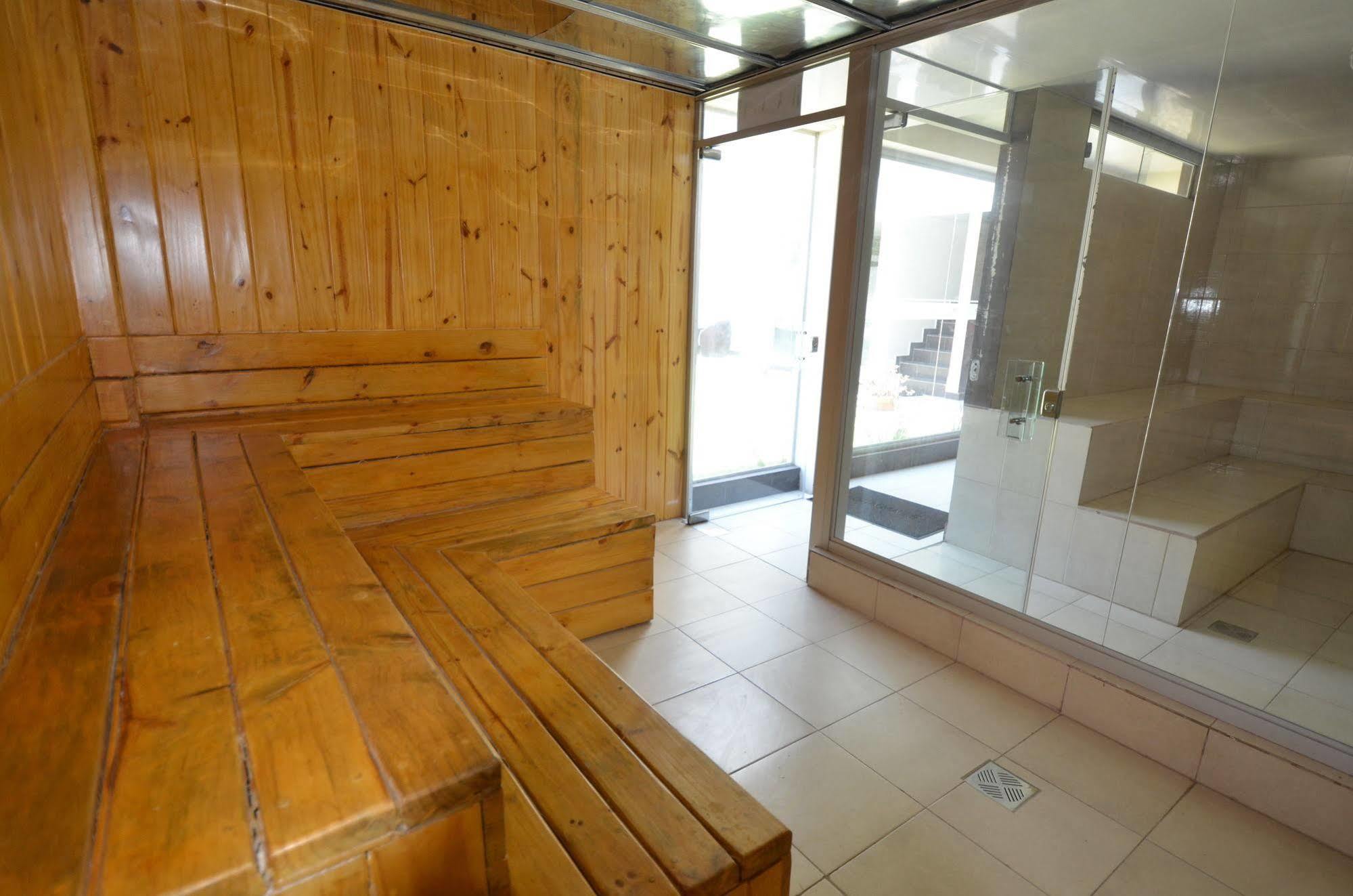 Hotel Camino Plaza Cochabamba Zewnętrze zdjęcie
